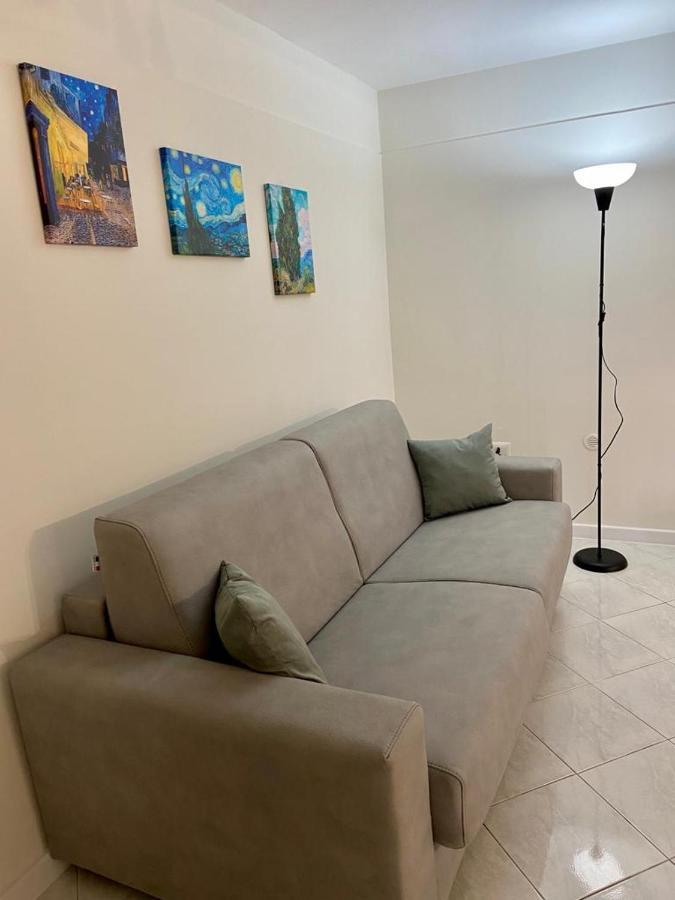 Sofi House-Appartamento In Villa Con Piscina สกาฟาติ ภายนอก รูปภาพ